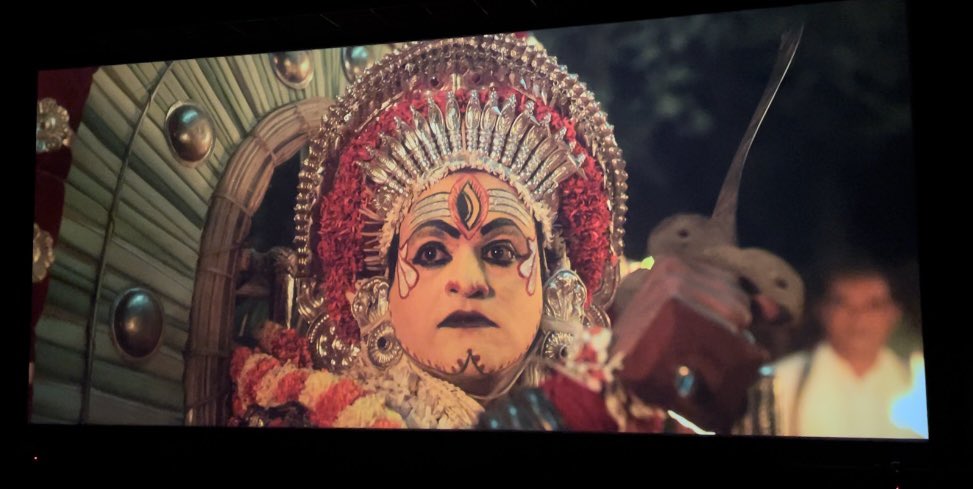AdityaNule's tweet photo. #Kantaraforoscars is trending but myself and every kannadiga feels oscar deserves Kantara♥️
Look at His Eyes🔥🔥
#Kantara #KantaraTheLegend #Kantaraboxoffice #kannada #KantaraMovie 
@shetty_rishab @hombalefilms 
@gowda_sapthami @Kannadiga71 https://t.co/Gn2gP3AXjz