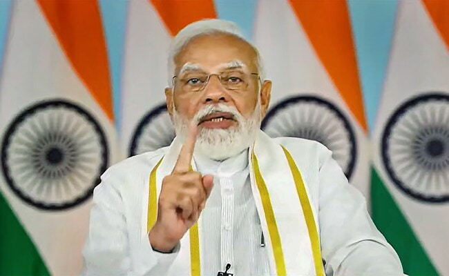 ndtv's tweet photo. New Education Policy Will End English 'Slave Mentality' In India: PM Modi https://t.co/vAi37bVmY8 https://t.co/yi5BDjJy6q