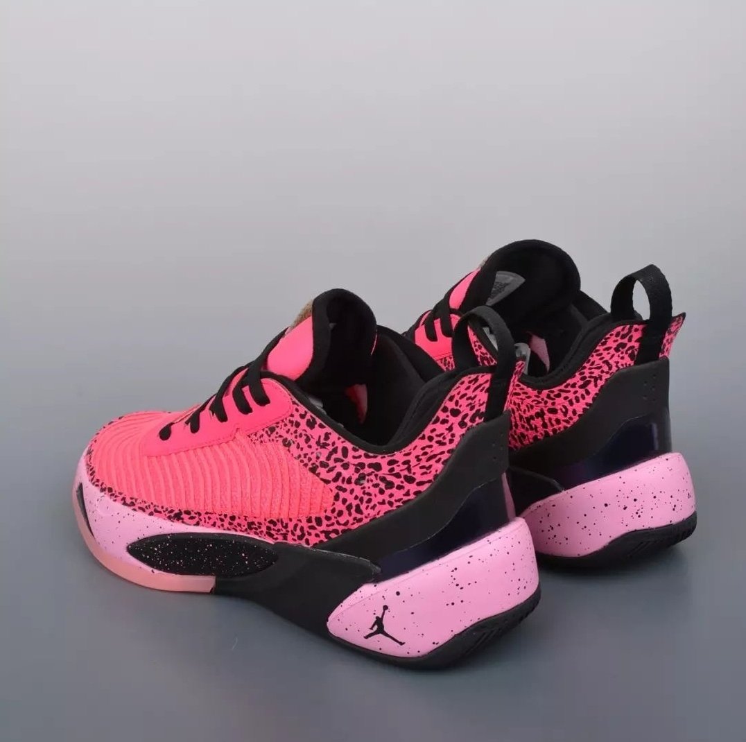 Another look at new LUKA 1 pink colorway.