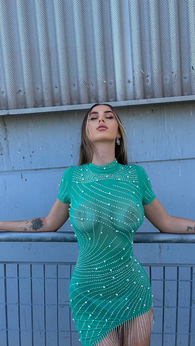 Eva Menta on Twitter "Rt if you love me 🥺💙"