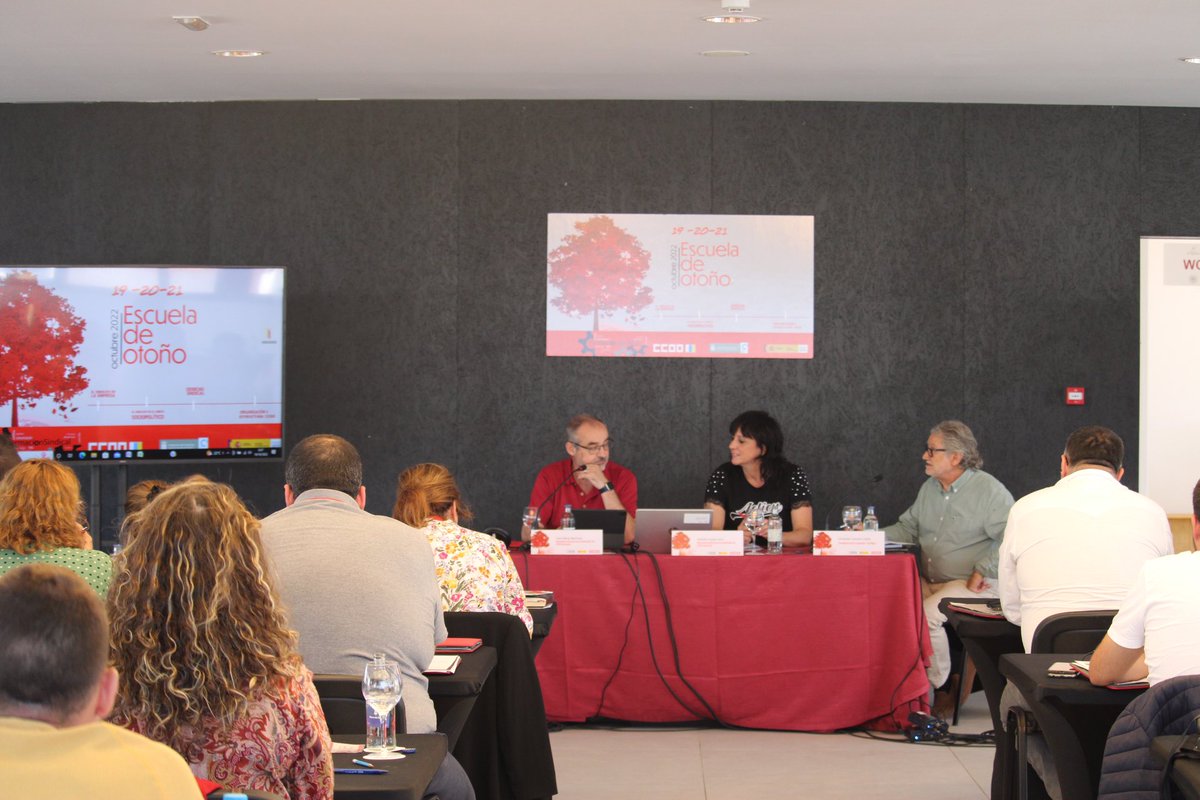 Continuamos esta #EscuelaDeOtoño con Chema Martínez, SG de la FS CCOO y Garbiñe espejo, SG F. Industria para hablar de Primera distribución de la renta: sindicato y negociación colectiva. @garbineespejo @ChemaMartinez63