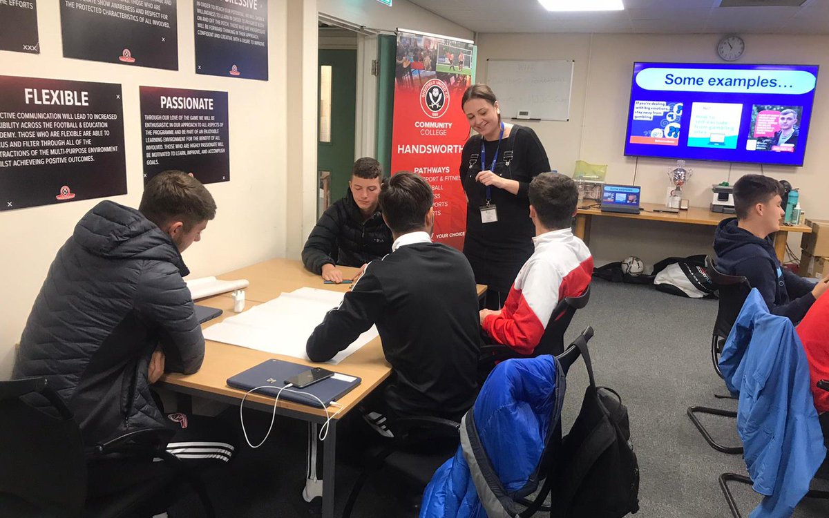 Our GAPS (Gambling Awareness Project Sheffield) team have been @CommunitySUFC talking to young people about gambling-related harm. If you're a school, college or youth group & you'd like us to visit, get in touch!