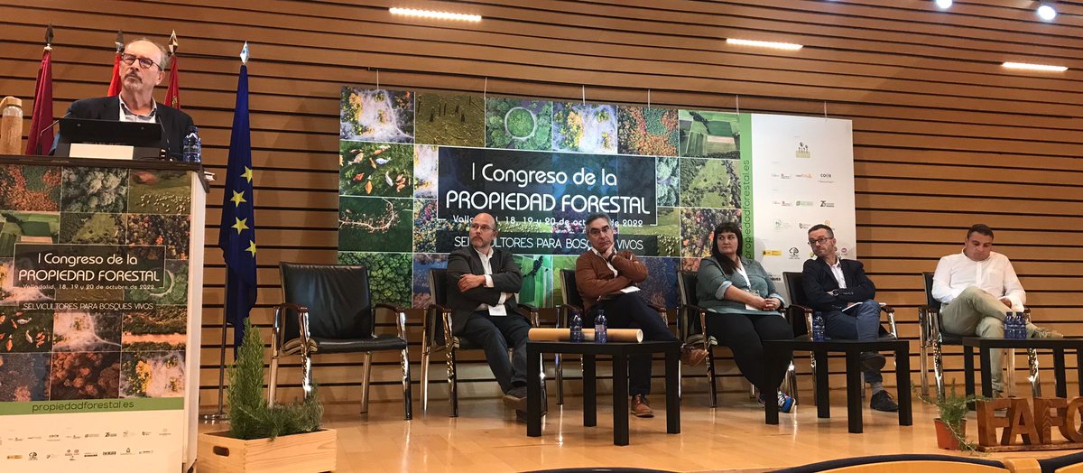 cfcatalunya's tweet photo. Tot seguit, el secretari general del Consorci Forestal @Joan_Rovira_CFC
explicarà a @propiedadforest
la formació de #QualitySuber, l'agrupació de productors per la comercialització i valoració del #suro català. https://t.co/Lapb4dDEQl