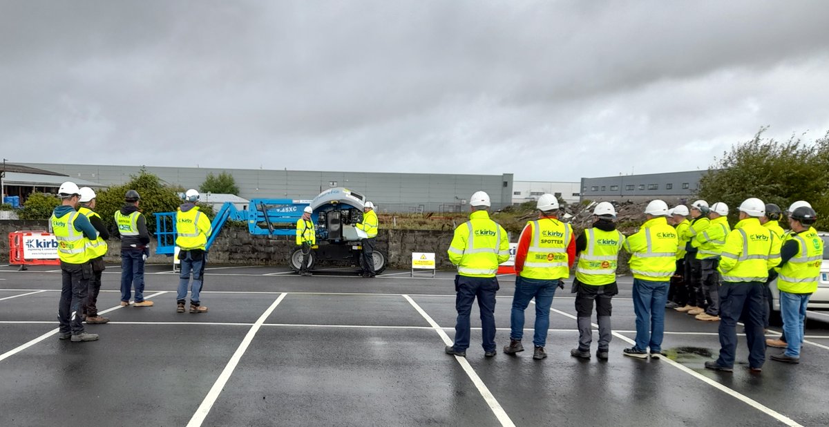 KirbyGroupEng's tweet photo. Our site teams took part in various demonstrations today as part of #CIFSafetyWeek to highlight the importance of "Working Safely at Height".
@CIF_Ireland #CIFSafety22 #healthandsafety #safety #KirbyCoreValues #WorkingSafelyAtHeight https://t.co/VhYPquMgWk