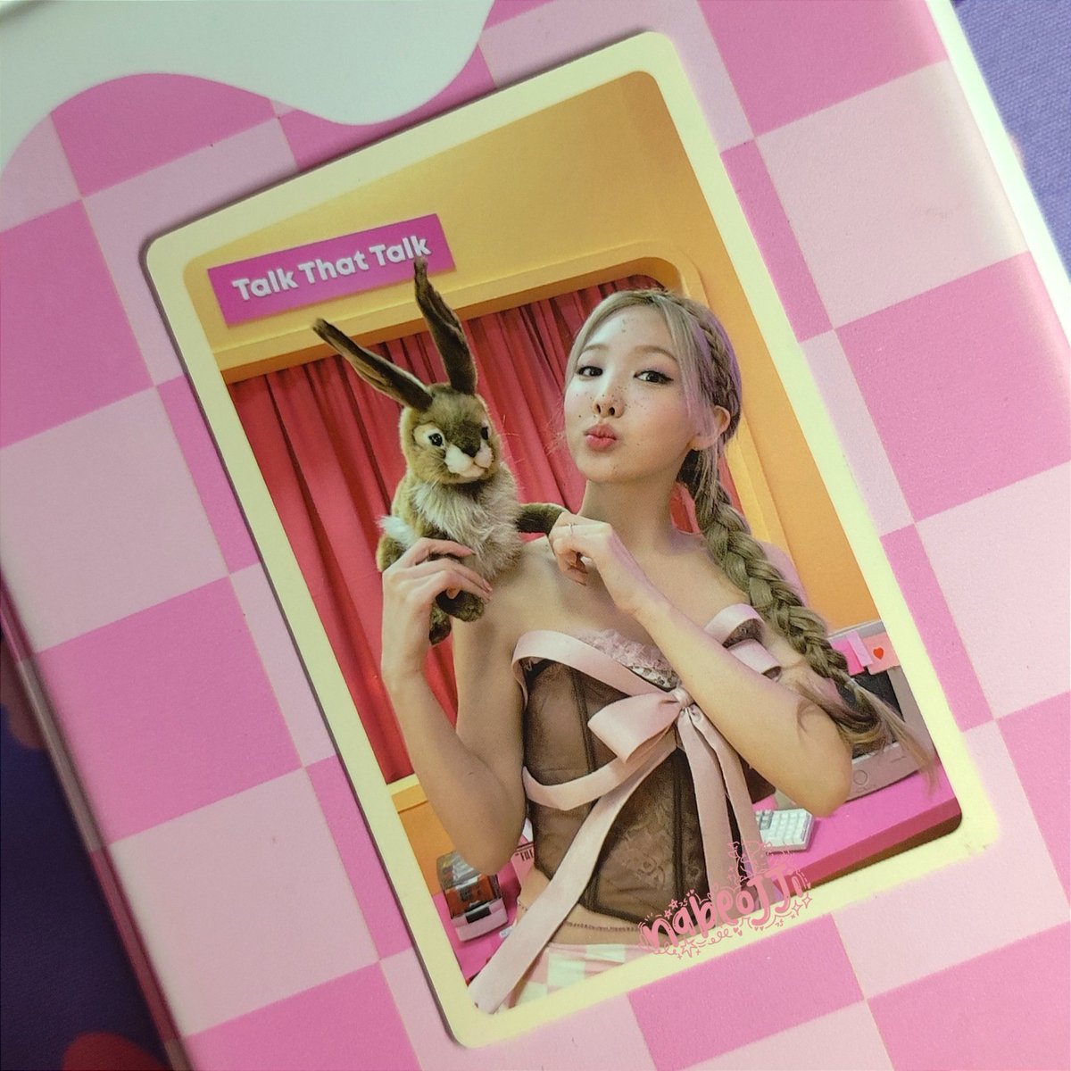 cherryeowo's tweet photo. ✿ #nabeomeiru ✿

Still feels like a dream na manalo ng handsigned POB! Thank you so much for making my birthmonth even more beautiful @ONCEfinds!!!!! Kulang nalang ipabillboard ko to eh. #ONCEfindsFeedbacks

Happy collecting,
Rini https://t.co/jedMFHsXEL