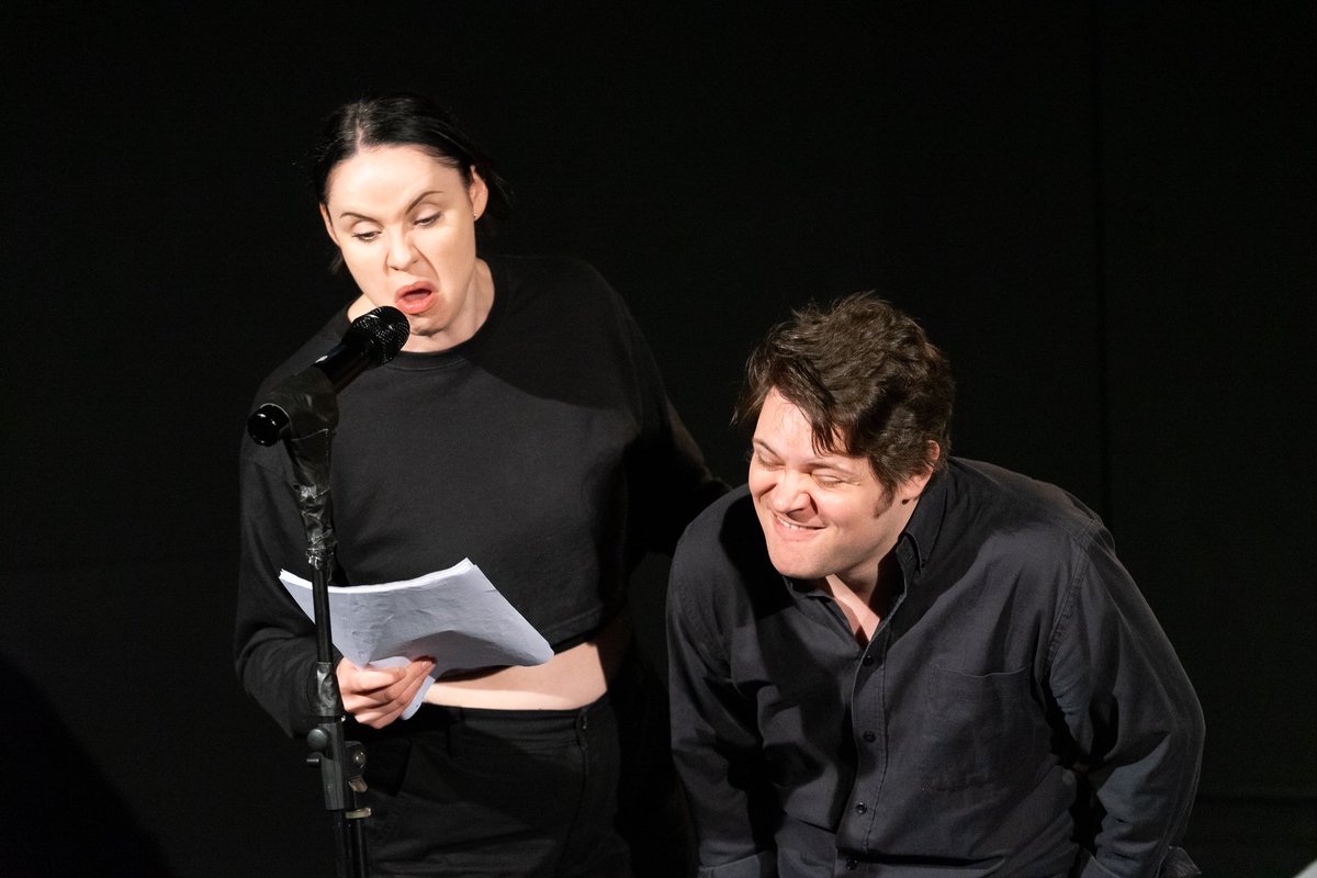 crumbleflan's tweet photo. #CrumbleflanLIVE @LandUTheatre 16.10.2022 🙌

Thanks to all who joined us for some ⭐️⭐️⭐️⭐️ "absurd" and "goofy" "political tomfoolery!" 

📸 by Ainhoa Barrio

#YayVerily 👑🔮 https://t.co/89NsDxhll0