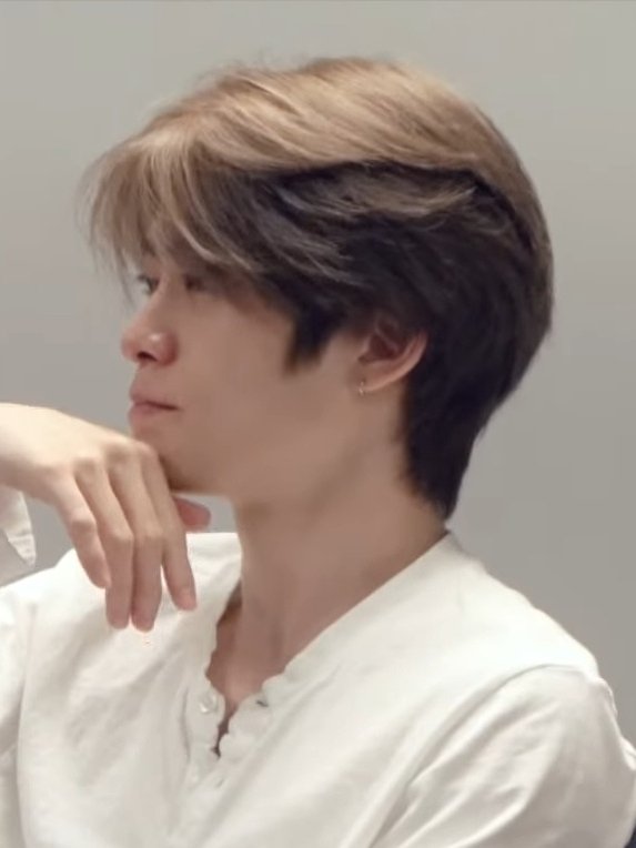 empathyoonoh's tweet photo. Jaehyun looks soo good https://t.co/VmujohKDWl