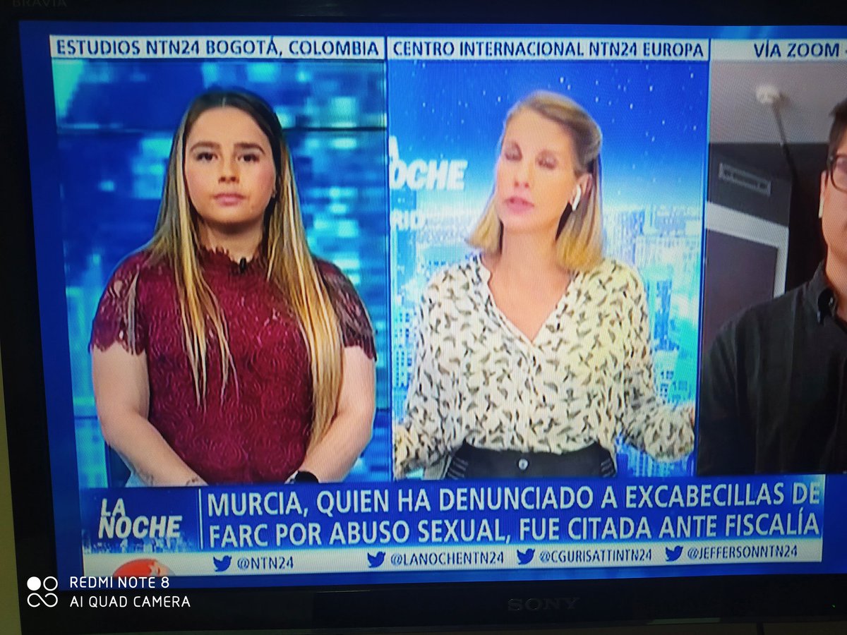 silvioravel's tweet photo. Con 3 camionetas de la UNP, y 6 guardaespaldas asistió a la fiscalía @SandrsComunes victimaria de las FARC a denunciar a su víctima @lorenamurciag x calumnia mientras está llegó sola desprotegida y en transmilenio. De no creer lo que fué esta farcsa de paz https://t.co/IHBlT5QrA1
