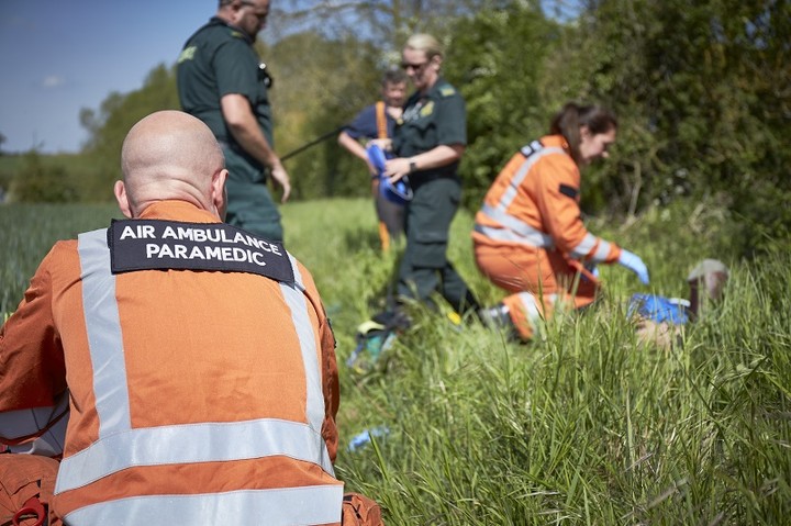 CEairamb's tweet photo. Please join us in celebrating Emergency Services Day and honour the 2 million people who work and volunteer in the @NHS and emergency services who we are proud to work alongside daily.
#ThankYou #999Day #999Family #EmergencyServiceDay https://t.co/YZLKP50EQC