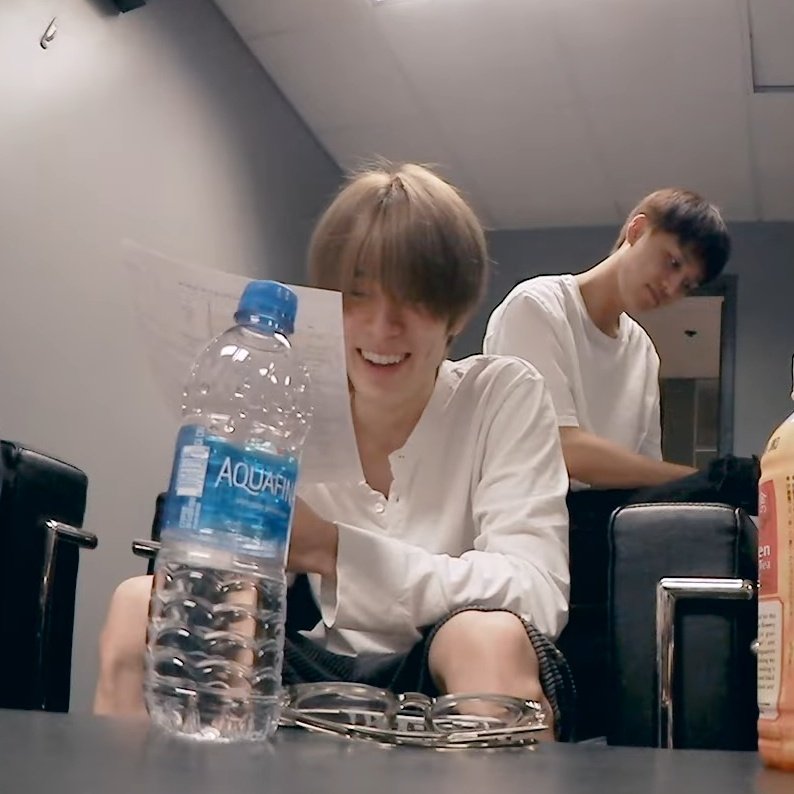 empathyoonoh's tweet photo. barefaced Jaehyun https://t.co/ZET1WBnEZp