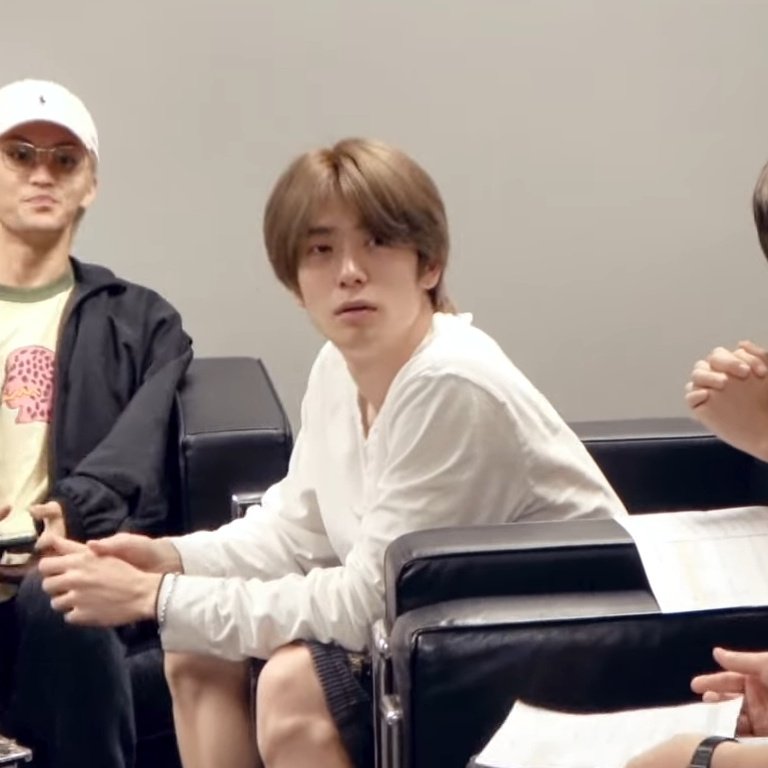 empathyoonoh's tweet photo. barefaced Jaehyun https://t.co/ZET1WBnEZp
