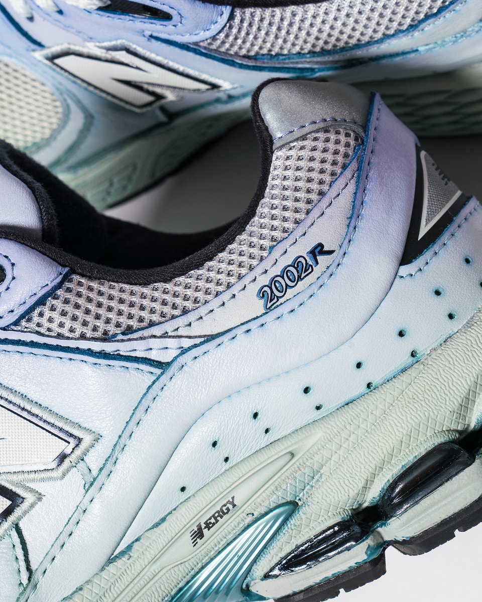 Footpatrol_ldn's tweet photo. With our 20th anniversary 'The Blueprint' rescheduled, who's joining us this November? On display, we'll have our commissioned project with Lorenz.OG on New Balance's 2002R! Which is your favourite?
#Footpatrol #TEAMFP #LorenzOG #NewBalance #NB #NB2002 #NewBalance2002 https://t.co/Fqu1q8Ep2A