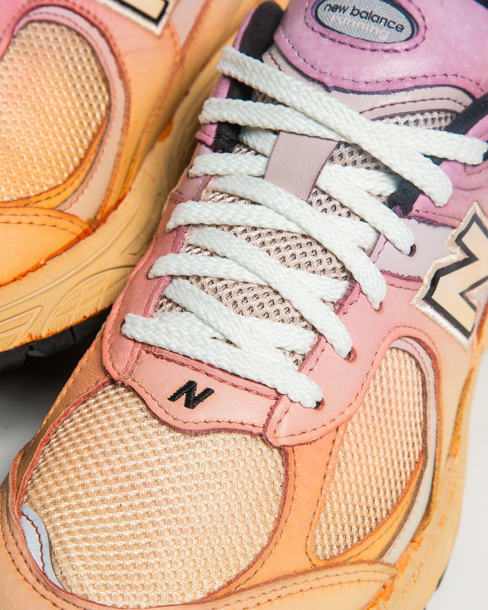 Footpatrol_ldn's tweet photo. With our 20th anniversary 'The Blueprint' rescheduled, who's joining us this November? On display, we'll have our commissioned project with Lorenz.OG on New Balance's 2002R! Which is your favourite?
#Footpatrol #TEAMFP #LorenzOG #NewBalance #NB #NB2002 #NewBalance2002 https://t.co/Fqu1q8Ep2A