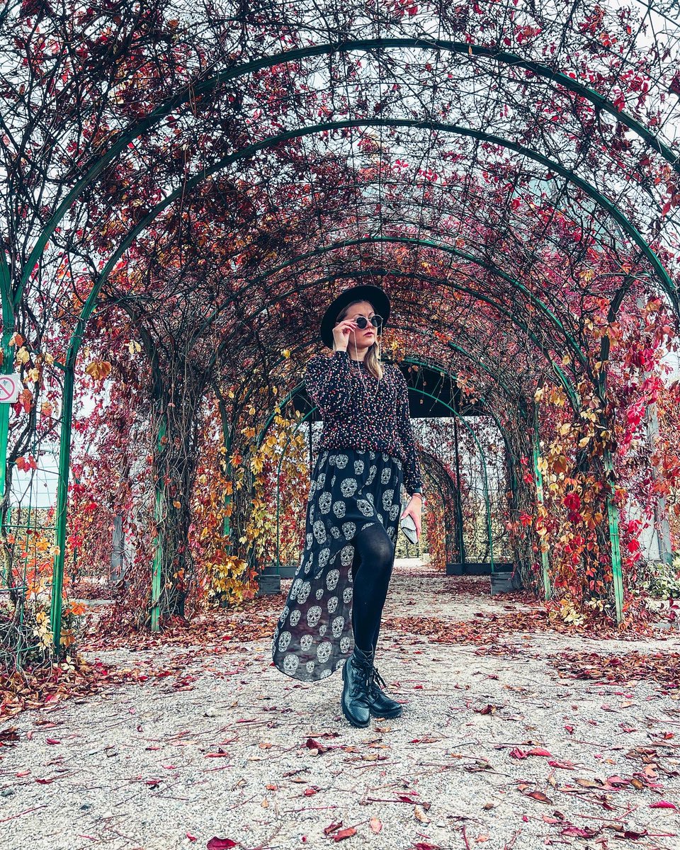 DiamondDustsLv's tweet photo. The best things in life aren’t things🖤
#diamonddusts #latvianblogger #latviangirl #ootd #ootdfashion #outfitoftheday #pinteresting #aboutalook #fall #fallfashion #fallstyle #autumnmood #girlyinspo #fallasthetic #outfitinspiration #outfitideas4you #whatimwearing https://t.co/MdbytHsgew