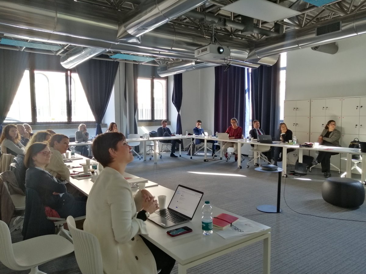 CottinoImpact's tweet photo. Oggi in aula con la 3° sessione di "Impact Education for Transformative Leaders and Organizations", progettata insieme ad @UITORINO e #Skillab
Insieme a Danny Casprini, @Tiresia_Polimi:
- strumenti della valutazione d'impatto
- come operare nell'ambito della #ImpactEconomy https://t.co/Lbj52r603e
