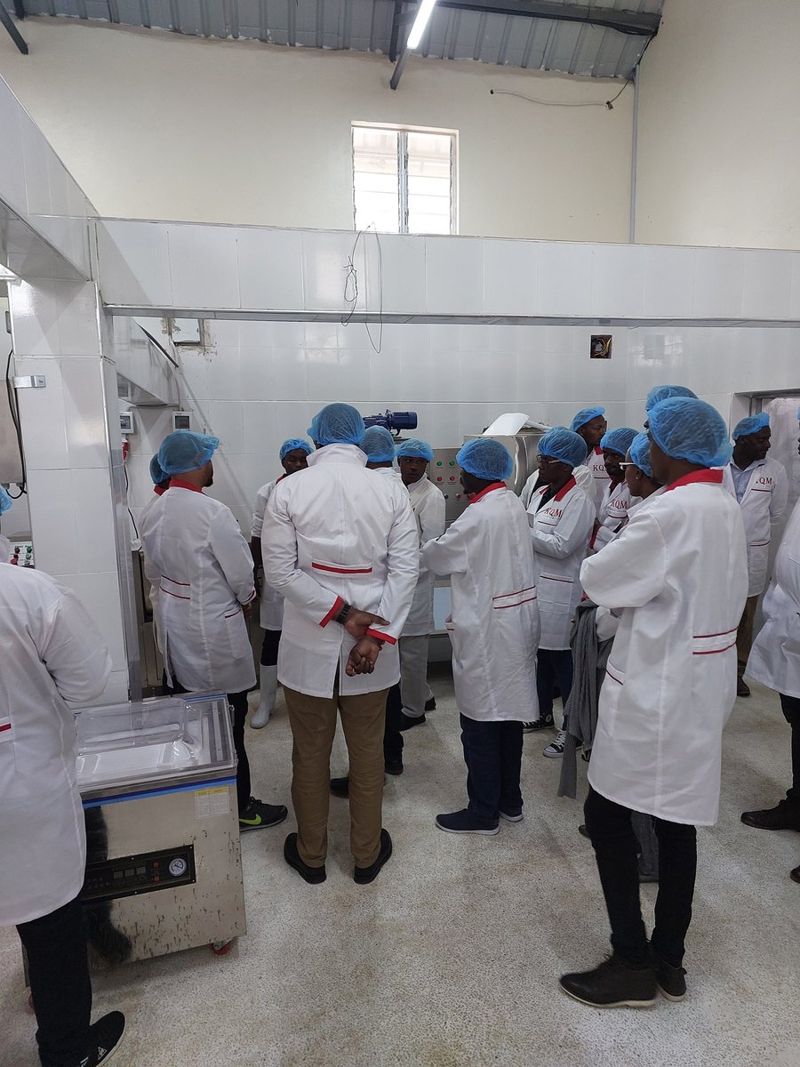 GatsbyAfrica's tweet photo. The three-day #CompetitiveMeatProcessing learning and networking forum concludes today with a learning visit to a factory in Kitengela that have transformed their operations, courtesy of the technical assistance they received through the project.
#BusinessScoutsforDevelopment https://t.co/8gqItcjORU