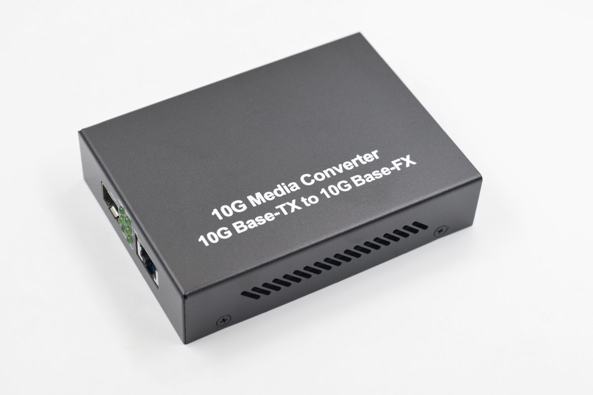 #10GBASE-T #Ethernet #MediaConverter
*  #Copper to Fiber interfaces: 10/100/1000/2500MBase /10G #RJ45 to #SFP+
* IEEE 802.3an Compliant
*  Supports duplex SM/MM CWDM, DWDM fiber transceivers
*  Supports up to 100m over CAT-6A and CAT-7