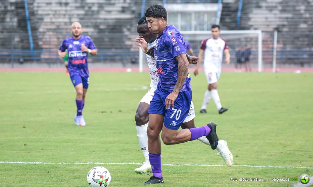 Balonazos's tweet photo. Violetas y Federales buscarán pase a la Gran Final en casa de Granates y Blaugranas.

#LigaFutVe 
#Jornada5
#FaseFinalA

🔗 https://t.co/T1Tli9po2P https://t.co/g6sjsjX5Av