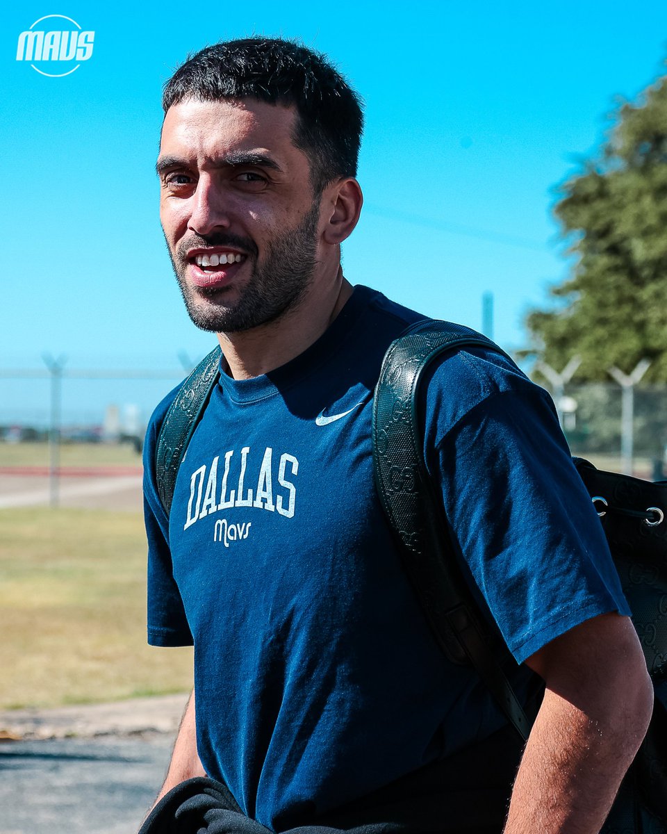 La Tortuneta On Twitter FACUNDO CAMPAZZO JUGAR A LA PELOTA NARANJA 