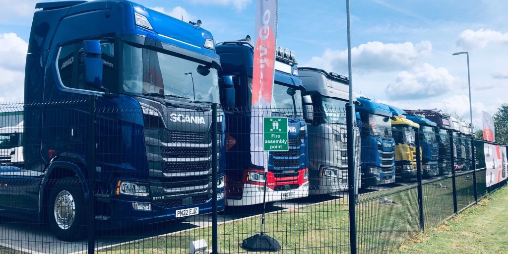 HaydockGroup's tweet photo. Mid-week stock update 😱

https://t.co/phsxnh6Mam

#scania #scaniatrucks #usedtrucks #scaniaused #scaniago #retailready #logistics #fleet #ownerdriver #sweeper #tippers https://t.co/DU1DXqnohH