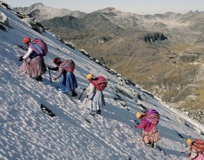 2019, a group of Bolivian indigenous women, the “Climbing Cholitas” summitted Mount Aconcagua, Argentina-highest point in the Southern Hemisphere. The women previously worked as cooks for mostly rich male mountaineers. They climbed in traditional dress #WomensArt