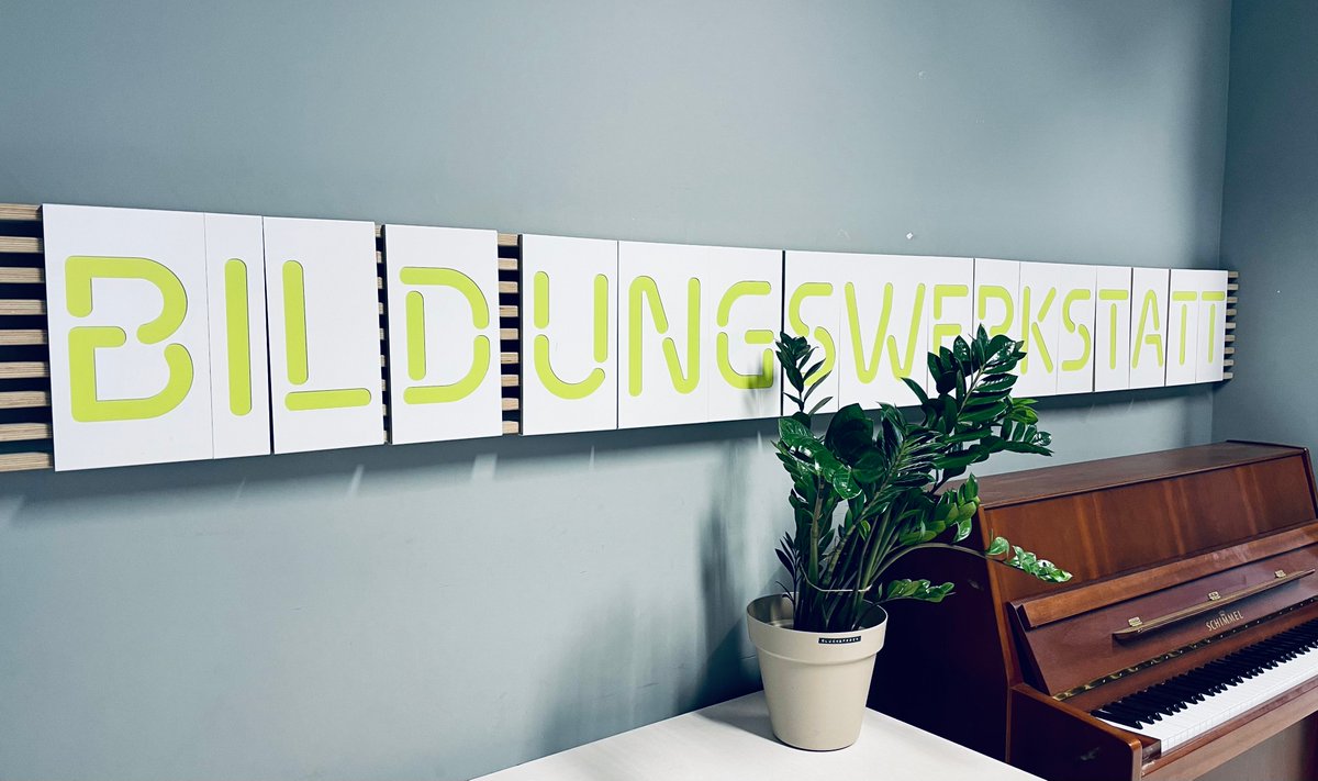 dgpuk_internatl's tweet photo. Einen Gruß aus der Bildungswerkstatt @th_koeln, in der kommende Woche unsere Tagung #Diversity in #Media Societies stattfinden wird 👋

Hier ist viel Raum zum Denken &amp; Diskutieren - wir freuen uns!

#dims2021 ^lr https://t.co/5soCqHJTec