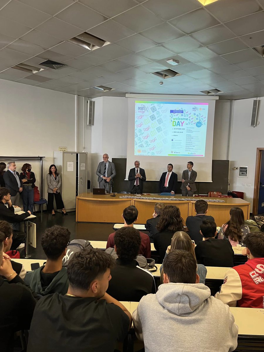 [WELCOME DAYS]
Il #Benvenuto dell’Ateneo alle nuove matricole del Dipartimento di Scienze Economiche e Statistiche <a href="/DisesDept/">Dises Department</a>  
Buon #annoaccademico a tutti/e 🖐🏽