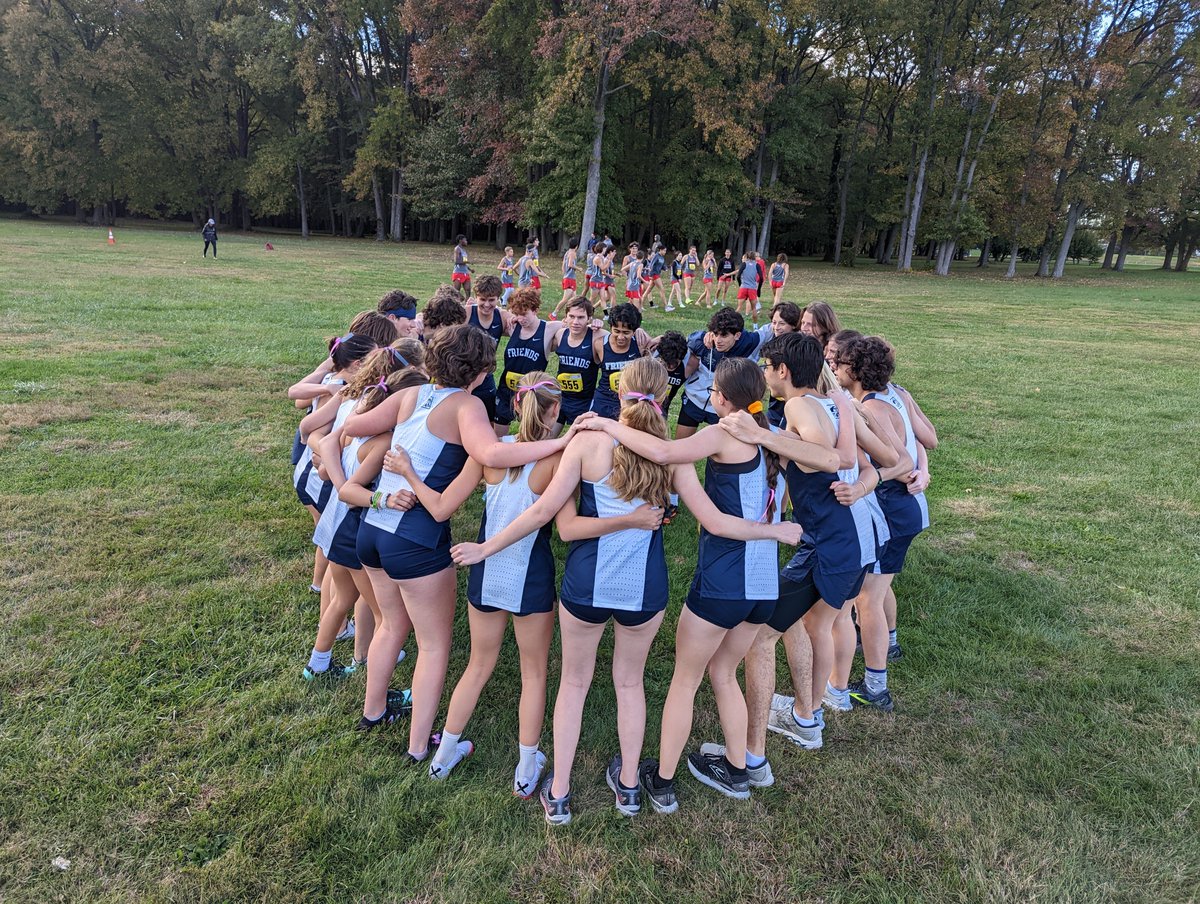 The boys' and girls' XC teams had so much fun competing in their first Tri-Meet of the season against Conrad and DMA yesterday! The boys' defeated Conrad while the girls' defeated DMA! 8 members of the team also posted PR's - congrats! Go Blue!