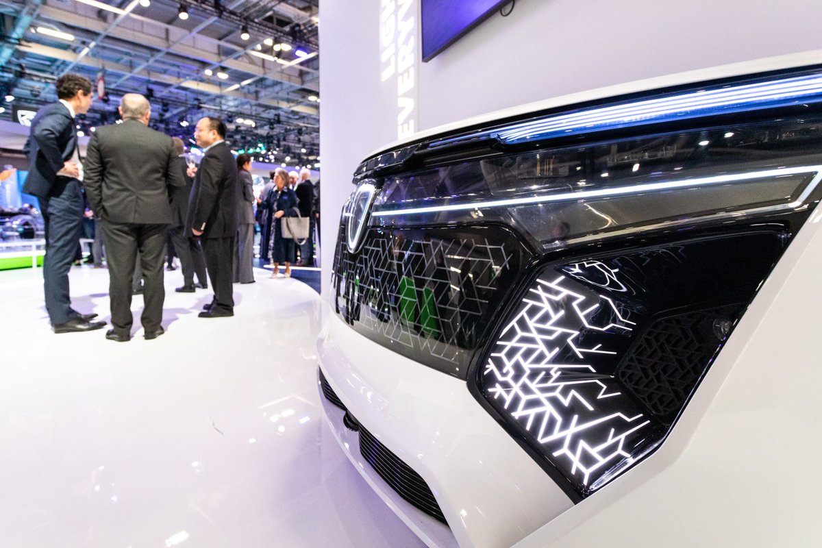 Valeo &amp; <a href="/SRGGlobal/">SRG Global</a> haben ein Bündnis geschlossen, um der #Automobilindustrie beleuchtete Frontscheiben der nächsten Generation zu liefern. Wir werden neue innovative Lösungen für #Außenbeleuchtungssysteme in Nordamerika und Europa anbieten. Mehr Infos: bit.ly/3s8Fpgu.