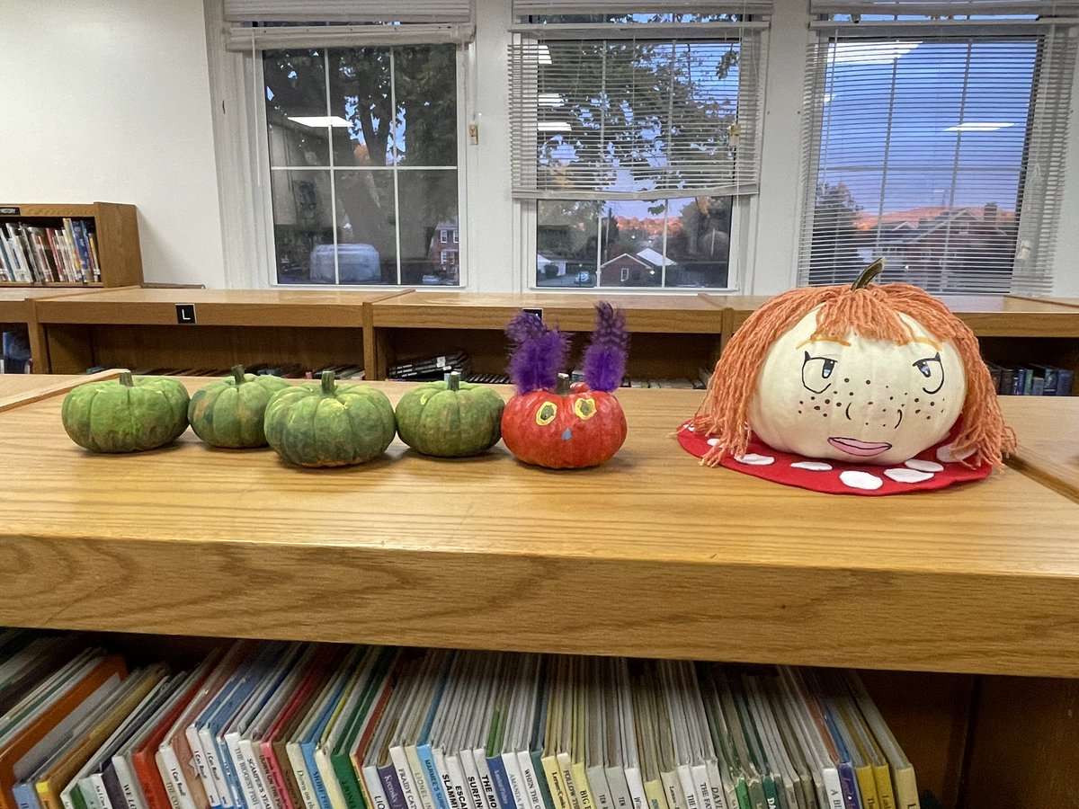 PESPandas's tweet photo. Parkway's Book Character Pumpkins are back! We are so excited to see all the creative ways our students decorate their pumpkins. https://t.co/d2aYWGyEvi
