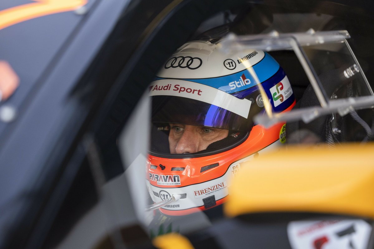 edd_ellison's tweet photo. The man with the unique #F1 legend is coming to race in #Thailand! Story here ➡️ https://t.co/bSjcqyRjWm https://t.co/oNuOKJK6Lm