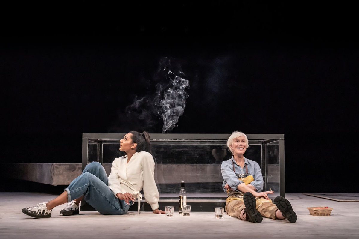 It's Press Day today for our brilliant <a href="/Kiran_Landa_/">Kiran Landa</a> starring in the double bill of  #TheContingencyPlan <a href="/crucibletheatre/">Crucible Theatre</a> 
#OnTheBeach #Resiliance