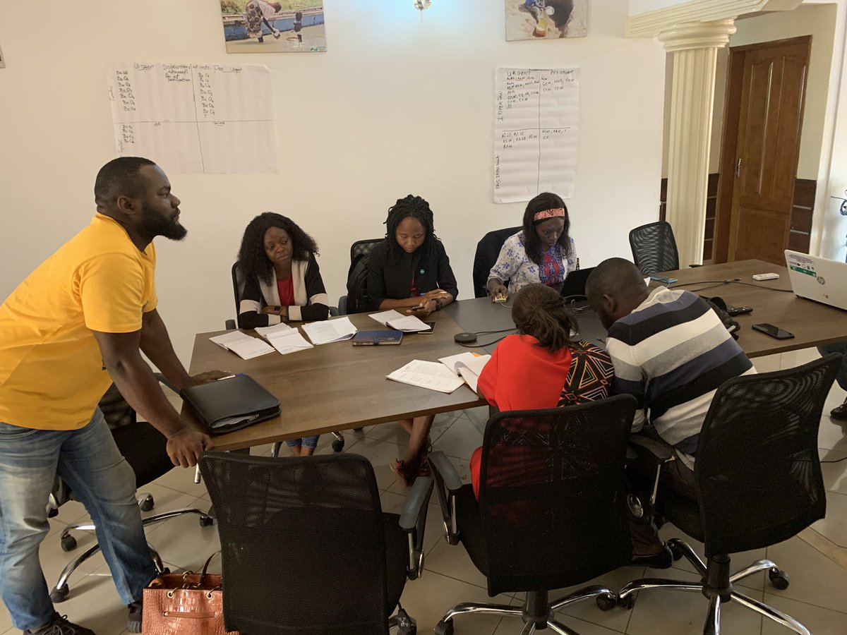 RECOJAC3's tweet photo. La formation régionale des jeunes au «#Cameroun et au #Congo sur la boîte à outils GIRE du @GWPnews suit son cours. https://t.co/dqdiccTL3L