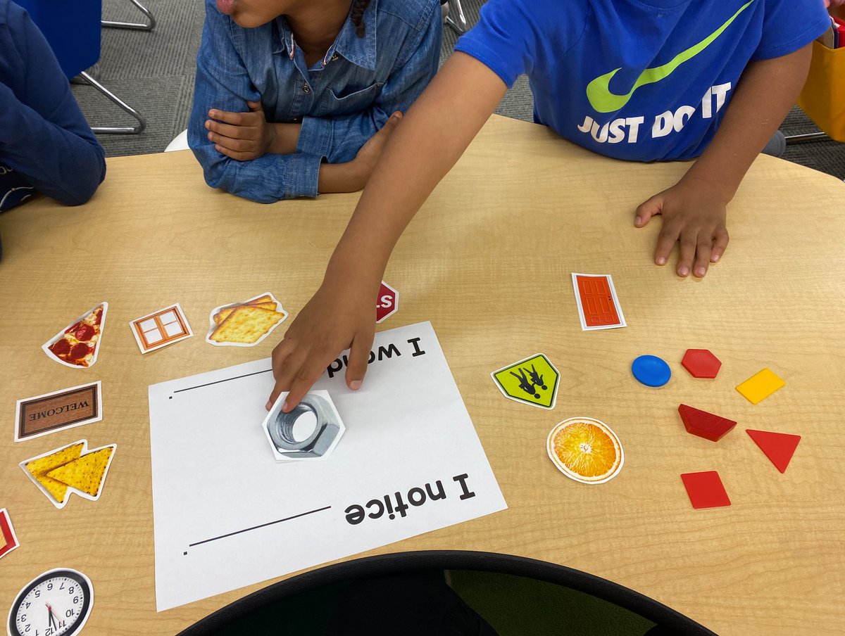 196Multilingual tweet media