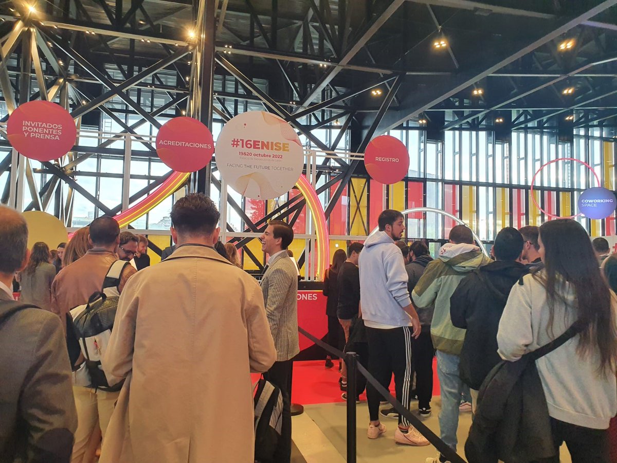 empresasjcyl's tweet photo. #Innovaciónyemprendimientojcyl
📣¡Ven a conocer nuestras ayudas para #ciberseguridad!
Feria #16ENISE #LEÓN
🗓️19 y 20 de octubre
Stand D6 #ICE
Organiza @INCIBE
@CyberEurope #NextGenerationE #digitalización
Más info: https://t.co/1tEKOsM8eE https://t.co/JFRLPxeidC