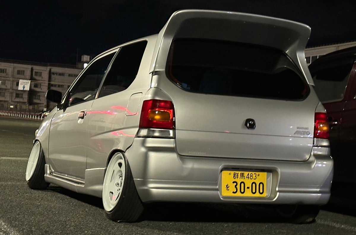 ワゴンR のパーツレビュー スズキ(純正) | mcワゴンRのウイング流用し