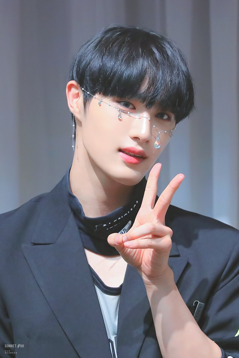 22.08.26.
[  'OK' Episode 1 : OK Not 팬싸인회  ]

#CIX #현석 #윤현석 #HYUNSUK #炫晳