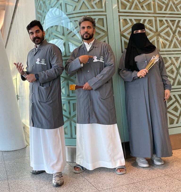 NadeebQa's tweet photo. 🇸🇦🇶🇦| وجعلناكم شعوبًا وقبائل لتعارَفوا 🤝

3 فنانين سعوديين
بدر البلوي
شمس الزهراني
أحمد السليماني

يُهدون دولة قطر عملًا فنيًّا مميّزًا، عبر تزيين برج خزّان المياه بالآية الكريمة وذلك ترحيبًا بضيوف مونديال #قطر_2022 ⚽️

#السعودية | #نديب_قطر | #قطر 🇶🇦 https://t.co/k2Qjl8TVFS