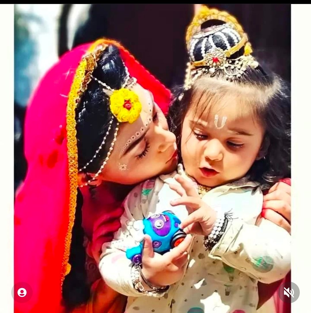 Pallavi33122383's tweet photo. Happy Hazelians Day❤️🥰🥰🌟🥳Thank you from the heart that you people have given so much love to Kanha your Hazel.❤️❤️❤️🥳🍭🍭🥳 https://t.co/0Q8Y484Z9Q