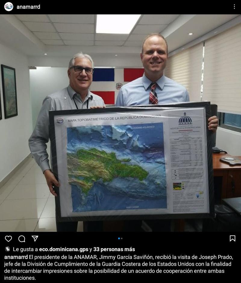 AmilcarDemetrio's tweet photo. Sigo denunciando responsablemente, que es INACEPTABLE un acuerdo de cielos abiertos con EE.UU. sin aceptar a RD como Estado Archipelágico. En esta foto se evidencia el lobismo del Sr. Prado. Cuidado @Anamar con despacharse contra su propia ley 66-07. @luisabinader @pelegrinc https://t.co/v29hl7ofgl