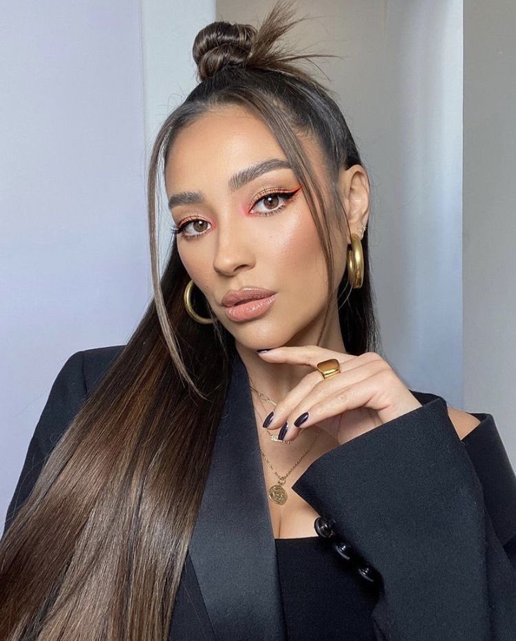 ⠀
⠀
⠀⠀⠀⠀⠀⠀. . . . . . . . . . . . . . . . . . . . . .

⠀⠀⠀⠀⠀⠀⠀⠀⠀ n e w   p o s t    !

⠀⠀⠀⠀⠀ ⠀♡          ≡            ➭          ⌂

⠀⠀⠀⠀⠀