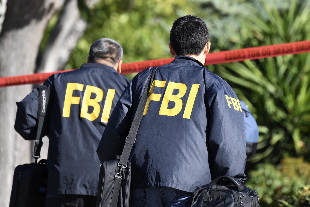 FBI Raids Star ABC News Producer's Home / Twitter