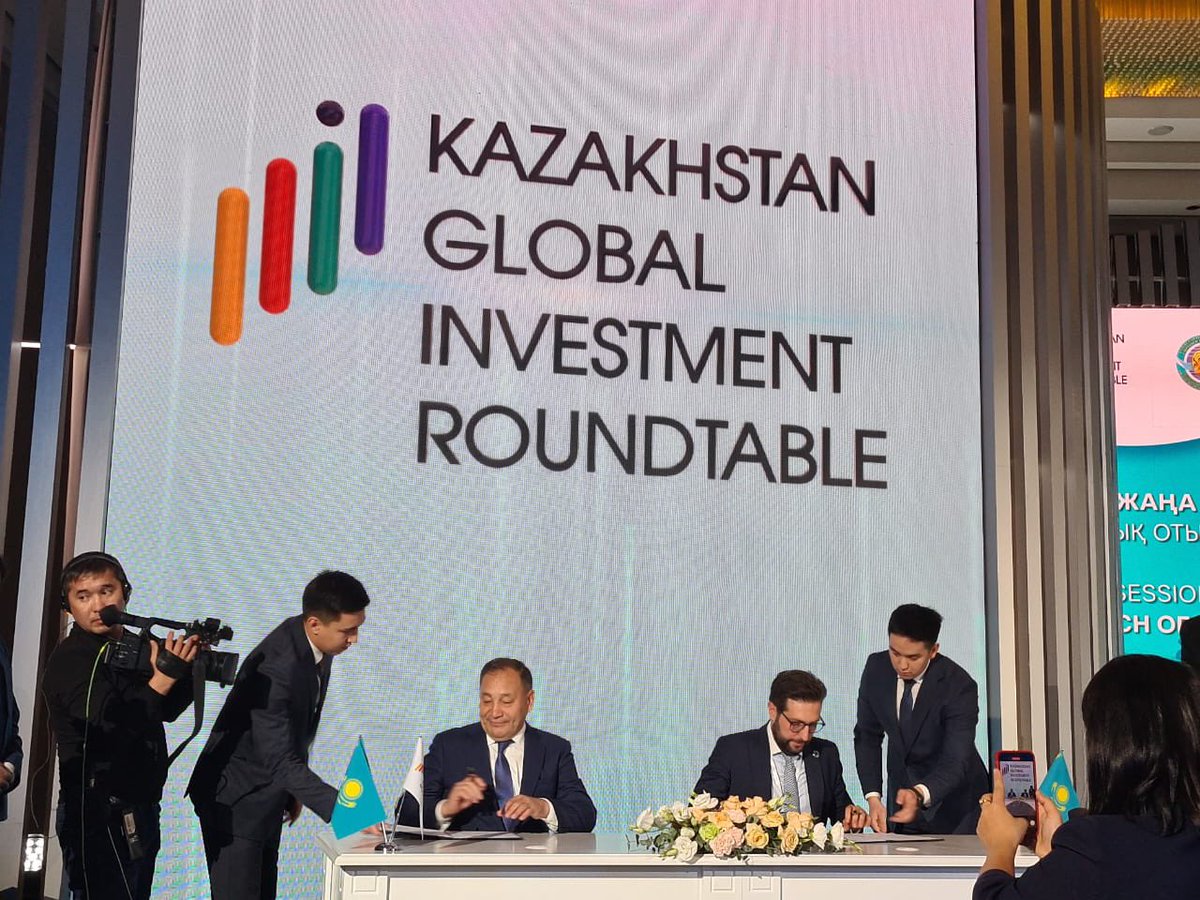 OzhanH's tweet photo. Had the pleasure to participate the #KGIR plenary session exploring new sources of #growth. We @EBRD & #Aktobe oblast akimat also agreed to work on a project aimed @ wastewater treatment plant modernisation to improve efficiency of its water utility. @KarymsakovaT @irgaliyev1 https://t.co/6ntFXBCva0