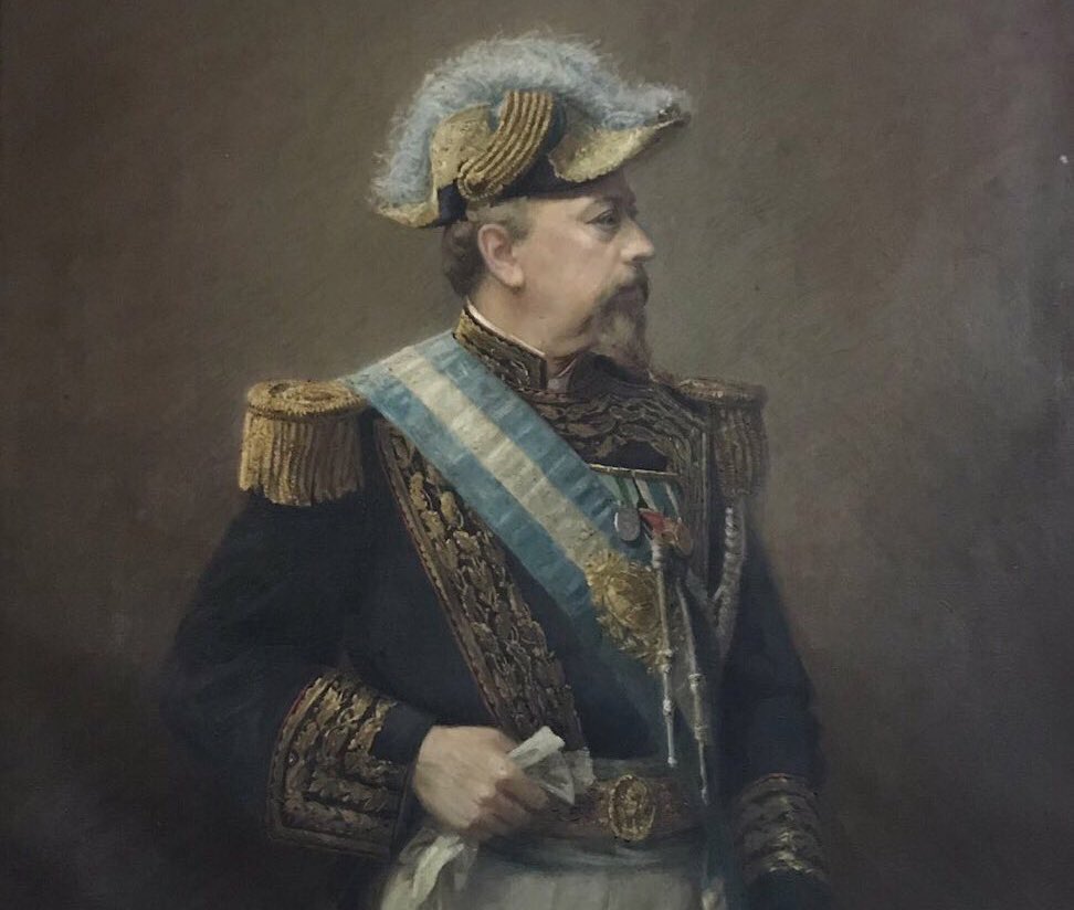 En el aniversario de su muerte, manifiesto mi reconocimiento a ese héroe argentino, fundador del Estado moderno, conquistador de la Patagonia. Sancionó la ley 1420 de Educación Común, impulsó el Ferrocarril. Me refiero a Julio Argentino Roca, a quien la historia reivindicará.