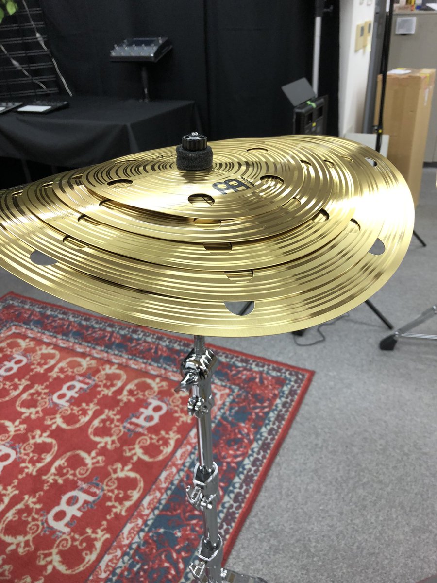 ero1q's tweet photo. 新しくうちの子になった
meinl(マイネル)の
Spectrum Hihats
ほんで新商品のSmash Stack
試奏させてもらった!
おもろいね!
#meinl #SmashStack https://t.co/wRRbKHcjUV