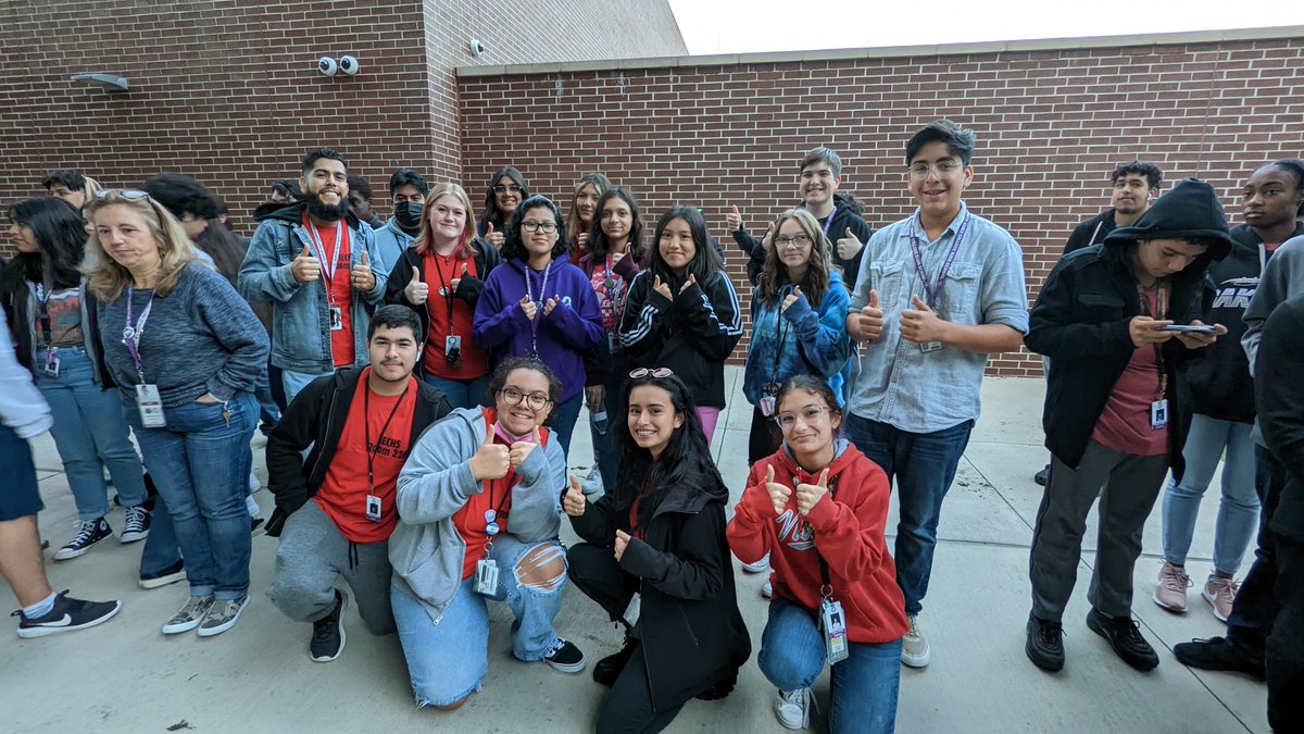 InfinityECHS's tweet photo. Advisory classes showed their spirit at the first Accolade of the school year on Monday. #ncisd #TCOB #GoKnights https://t.co/tIS7uHU9mV
