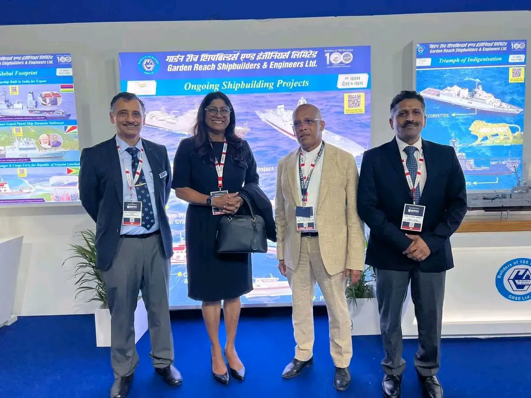 MDN_Madagascar's tweet photo. ✍️L’Inde est un des partenaires de Madagascar en termes de défense. Les pays mitoyens de l’Océan Indien coopèrent actuellement dans le domaine de la sécurité maritime.
Le Ministre de la defense, présent à la DefExpo2022, renforce ainsi la coopération militaire entre les deux pays https://t.co/DQGK37TsG3