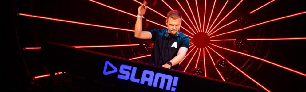 SLAM! verwelkomt meer dan 50 dj’s tijdens ADE: Vandaag barst Amsterdam Dance Event (ADE) los. Als je er niets van wilt missen, dan ben je bij het radiostation SLAM! aan het juiste adres. Met een line-up van meer dan 50 dj’s maakt de zender zich op voor… dlvr.it/SbLl9Y