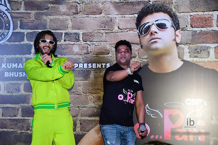 PoojaSuniramana's tweet photo. DSP is here with a new style - Pan Indian Album video song.
Enjoy listening to DSP as always
@ThisIsDSP #DSP #Devisriprasad #Opari #OPenne #Opilla @TSeries https://t.co/uj72jUvAry