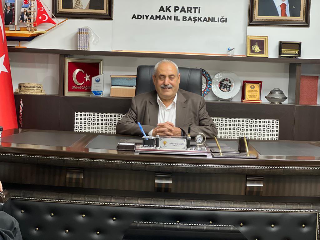 Davası millet olanın derdi olur. Derdi hak olanın yardımcısı Allah olur. Ne mutlu ki bu davanın neferi olarak nöbetimizi tutuyoruz .Bugün bizleri yalnız bırakmayan <a href="/Kadirisikgun/">Kadirişikgün</a> e teşekkür ederim